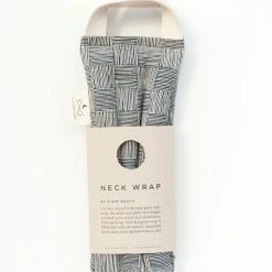 Slow North PERSONAL PAMPERING Haystack Neck Wrap