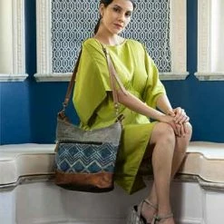 Myra Bag Mid Town Shoulder Bag BAGS, POUCHES & PURSES